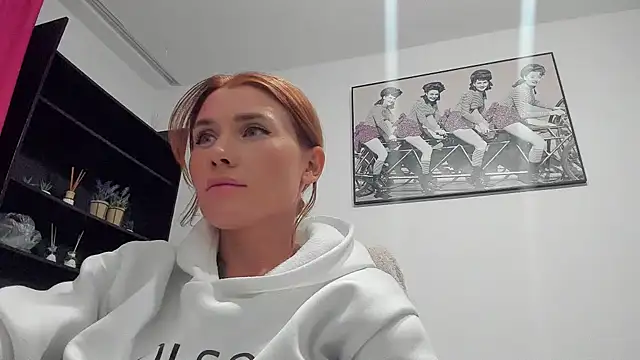 Snapshot of Cameron_diazz chatting on 09.28.25 Cameron diazz online show from 09.28.25