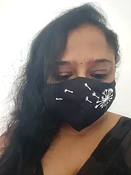 sexynayan23 online show from 10.25.25