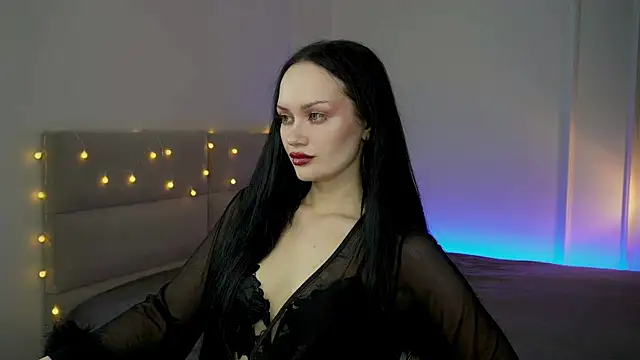 Snapshot of QueenAliss chatting on 07.02.26 QueenAliss online show from 07.02.26