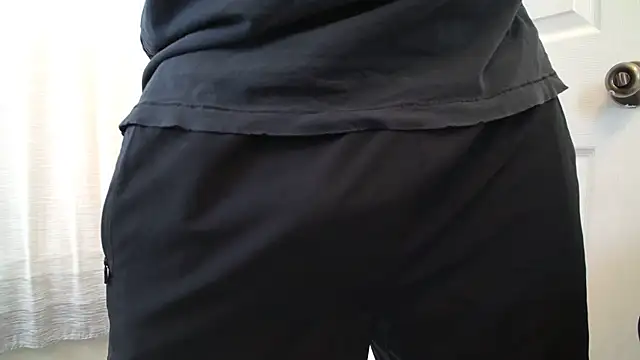 Snapshot of proseccopapi23 chatting on 02.15.25 proseccopapi23 online show from 02.15.25