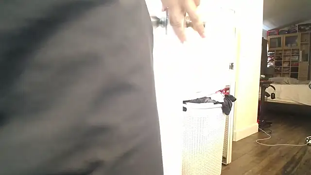 Snapshot of proseccopapi23 chatting on 10.19.25 proseccopapi23 online show from 10.19.25