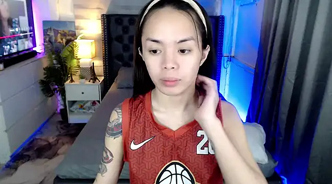 SweetCheska19 online show from 02.21.25