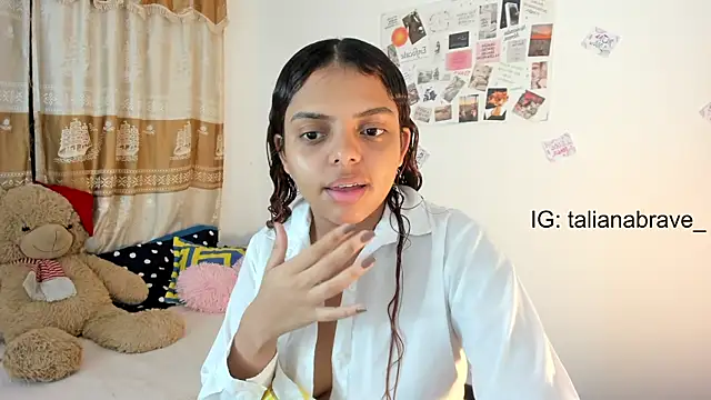 ValienteGirl  online show from 02.05.25