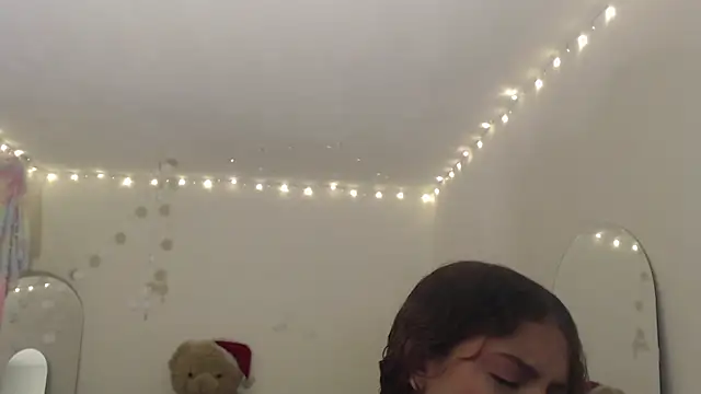 ValienteGirl  online show from 01.15.26