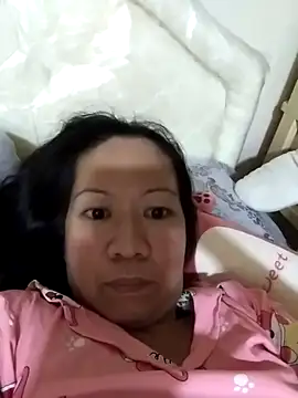 Snapshot of Sweet_Lady30 chatting on 03.15.25 Sweet Lady30 online show from 03.15.25