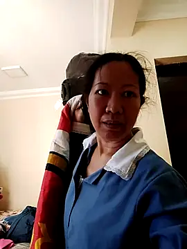 Snapshot of Sweet_Lady30 chatting on 03.17.25 Sweet Lady30 online show from 03.17.25