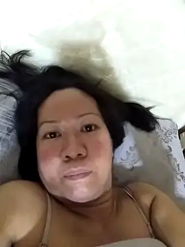 Snapshot of Sweet_Lady30 chatting on 03.17.25 Sweet Lady30 online show from 03.17.25