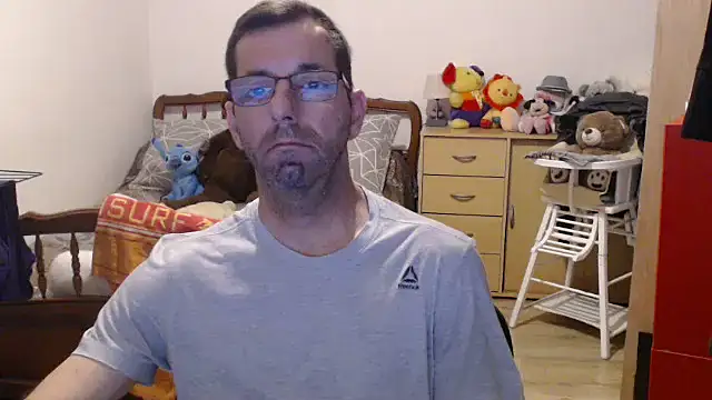 Snapshot of steph19x5 chatting on 03.13.26 steph19x5 online show from 03.13.26