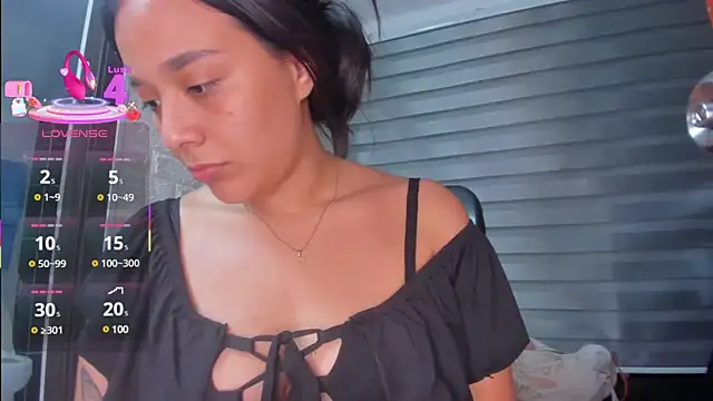 Little Amber6 online show from 03.08.25