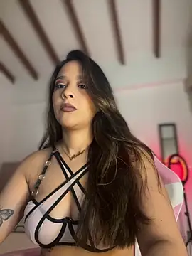 Little Amber6 online show from 05.26.26