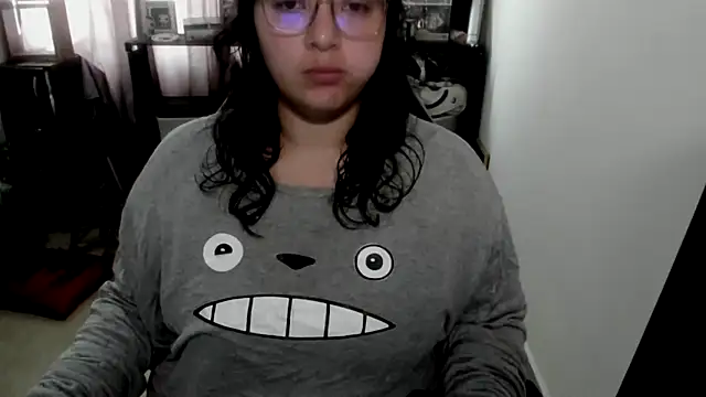 Snapshot of aika-dreams chatting on 05.21.26 aika-dreams online show from 05.21.26