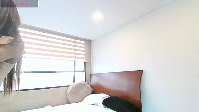 stormytt  online show from 04.27.26