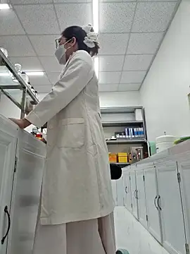 HinaLovely online show from 02.03.26