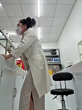 HinaLovely online show from 02.11.26