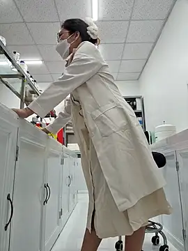 HinaLovely online show from 02.13.26