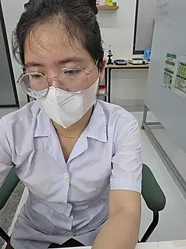 HinaLovely online show from 07.07.26