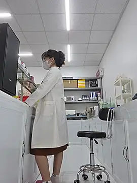HinaLovely online show from 07.11.26