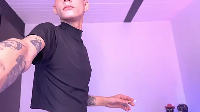 Varya Ferreira online show from 01.07.25