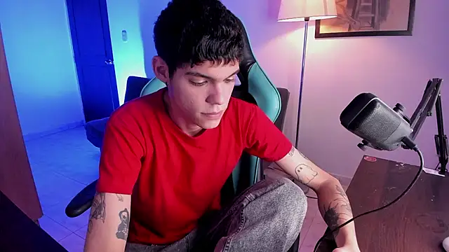 Varya Ferreira online show from 02.03.26