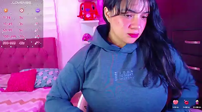 Vannessa  Shy online show from 01.08.25