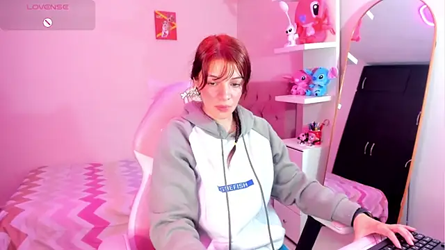 Vannessa  Shy online show from 02.12.26