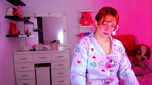 Vannessa  Shy online show from 06.12.26