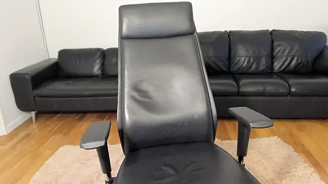 Snapshot of HornyNalia chatting on 06.12.26 HornyNalia online show from 06.12.26