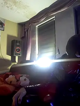 Snapshot of Crystalbitchx chatting on 01.13.25 Crystalbitchx online show from 01.13.25