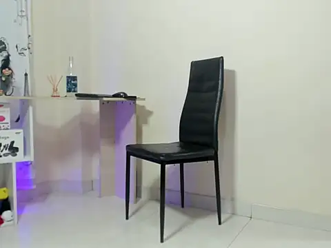 emely garcia online show from 02.27.25