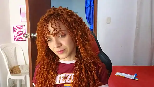 SexyLeilaa online show from 09.13.25