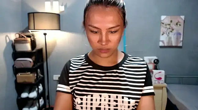 luxxy grand online show from 01.04.25