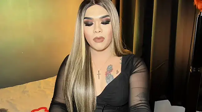 Snapshot of VictoriaEliz chatting on 03.20.25 VictoriaEliz online show from 03.20.25