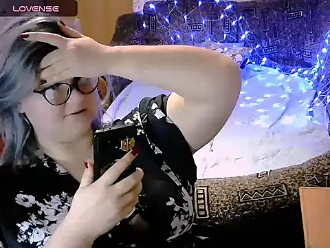 Snapshot of Sexyspicyass chatting on 12.04.24 Sexyspicyass online show from 12.04.24