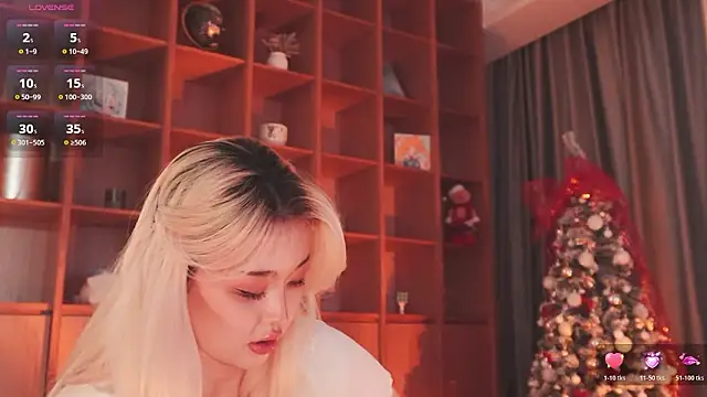 Snapshot of hyun_chia chatting on 01.16.26 hyun chia online show from 01.16.26