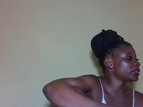 Snapshot of Sweetbaby004 chatting on 05.18.26 Sweetbaby004 online show from 05.18.26