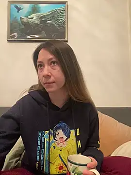 Snapshot of chibi_moon_ chatting on 01.14.26 chibi moon online show from 01.14.26