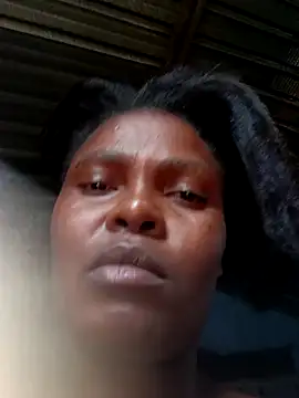 Snapshot of SweetAppleCandyxx chatting on 01.24.25 SweetAppleCandyxx online show from 01.24.25