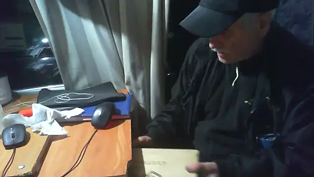 nonnomaturobisex online show from 11.13.25