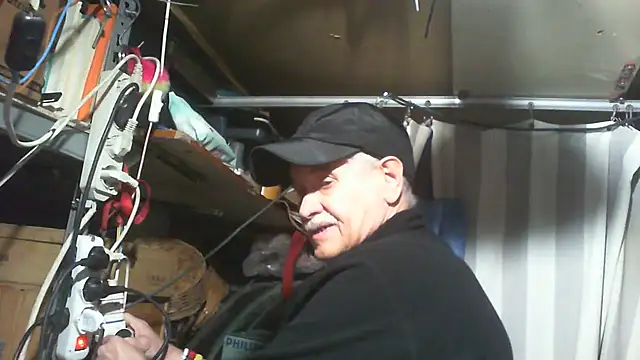 nonnomaturobisex online show from 03.04.26