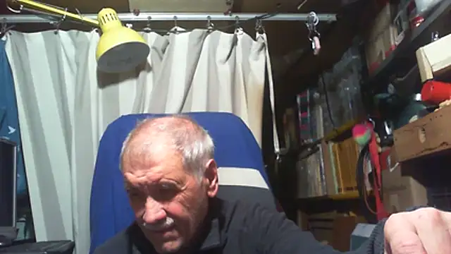 nonnomaturobisex online show from 04.28.26