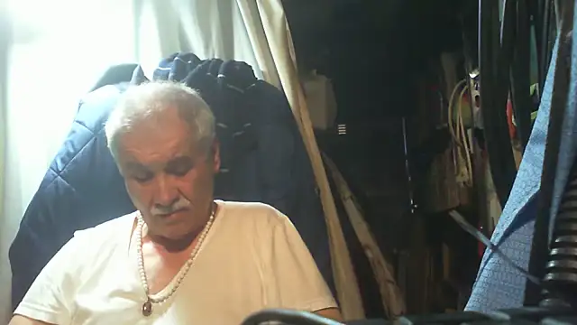 nonnomaturobisex online show from 05.23.26