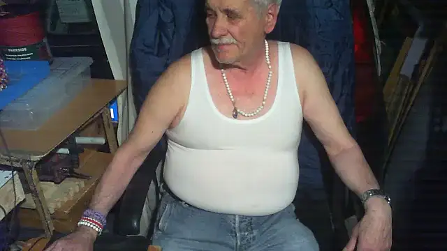 nonnomaturobisex online show from 05.27.26