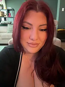 Snapshot of CurvyKimmy1 chatting on 05.16.26 CurvyKimmy1 online show from 05.16.26