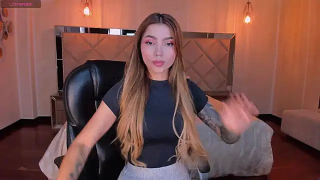 LexieWayne online show from 12.26.24