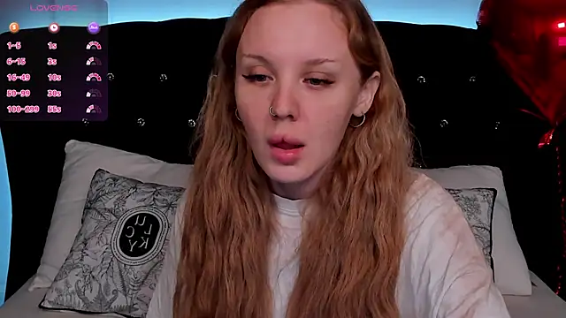 LianaFord online show from 02.12.25