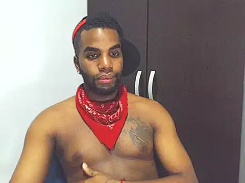 Snapshot of Rene_hotman chatting on 03.21.25 Rene hotman online show from 03.21.25