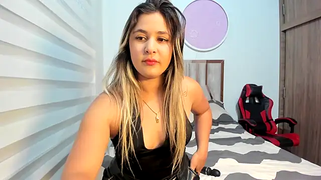 Snapshot of Lana_Sofia1 chatting on 07.17.26 Lana Sofia1 online show from 07.17.26