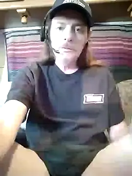 truckerlove69 online show from 02.07.25