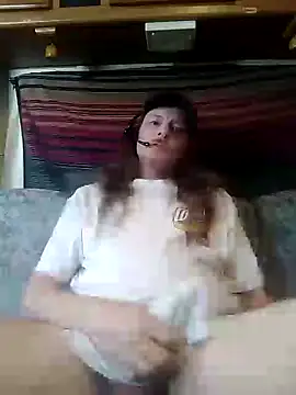 truckerlove69 online show from 03.14.25