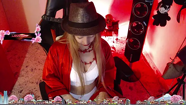 Snapshot of pink-2022 chatting on 02.07.25 pink-2022 online show from 02.07.25